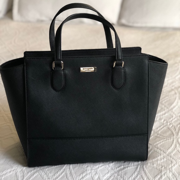 kate spade Handbags - Kate Spade Laurel Way Hadlee Top Handle Satchel